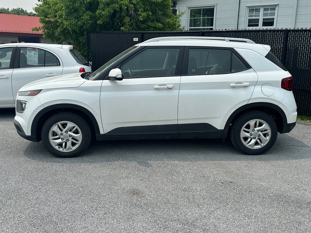 2020 Hyundai Venue Preferred SEULEMENT 048525 KM in St-Jean-Sur-Richelieu, Quebec - 4 - w1024h768px