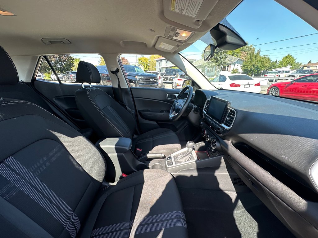 2021 Hyundai Venue Preferred SEULEMENT 064615 KM in St-Jean-Sur-Richelieu, Quebec - 12 - w1024h768px