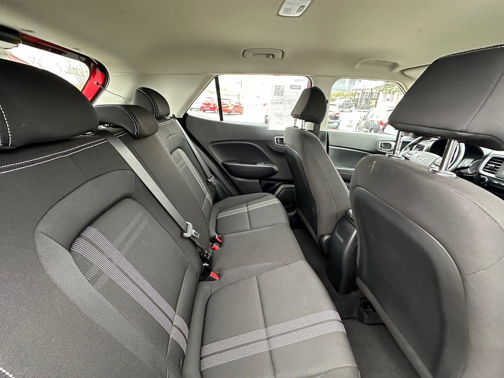 2021 Hyundai Venue Preferred SEULEMENT 064615 KM in St-Jean-Sur-Richelieu, Quebec - 12 - w1024h768px