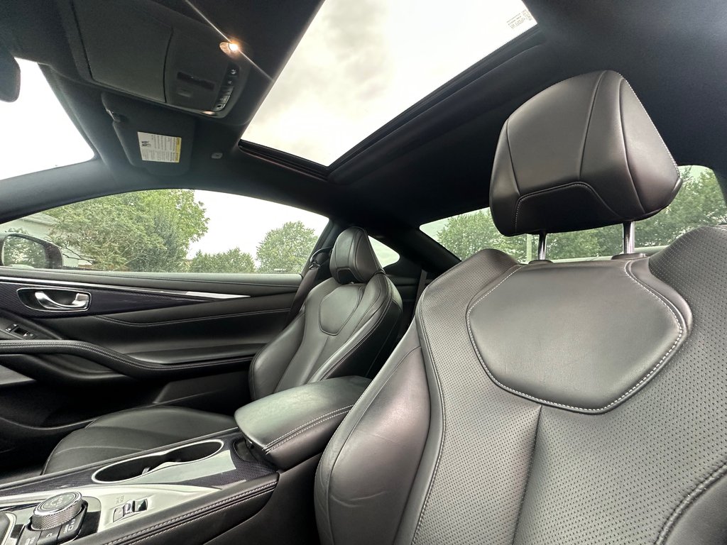 2019 Infiniti Q60 RED SPORT 400 3.0T AWD in St-Jean-Sur-Richelieu, Quebec - 7 - w1024h768px