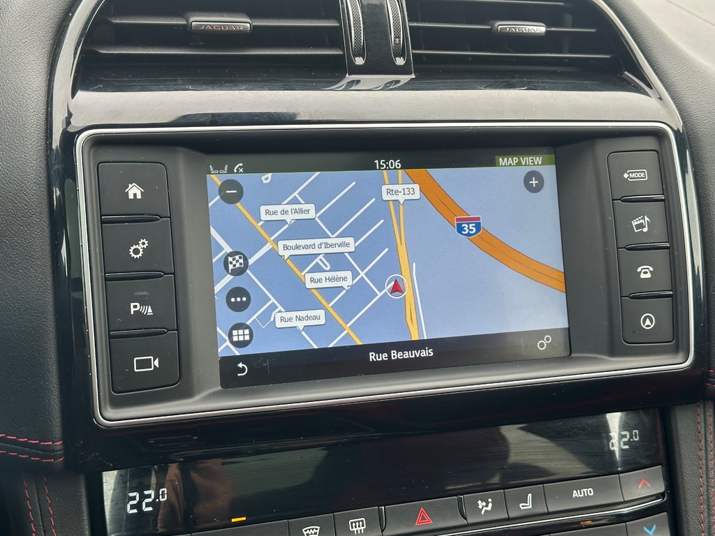 2017 Jaguar F-PACE AWD CUIR NAVIGATION TOIT PANORAMIQUE in St-Jean-Sur-Richelieu, Quebec - 27 - w1024h768px