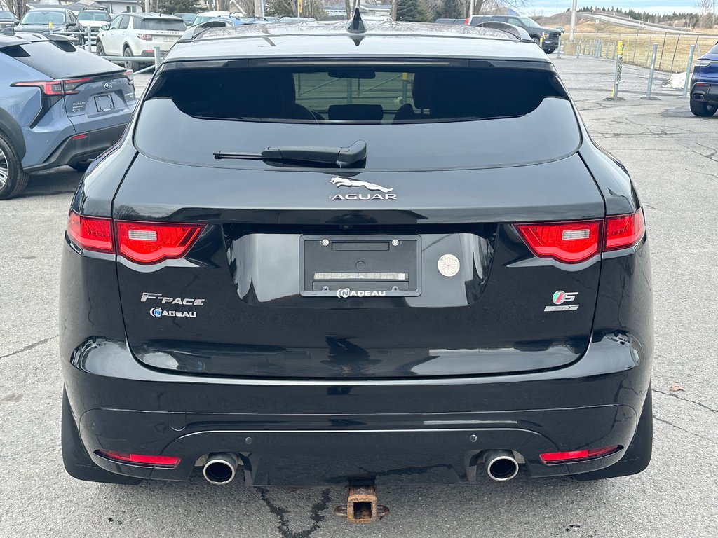 2017 Jaguar F-PACE AWD CUIR NAVIGATION TOIT PANORAMIQUE in St-Jean-Sur-Richelieu, Quebec - 9 - w1024h768px
