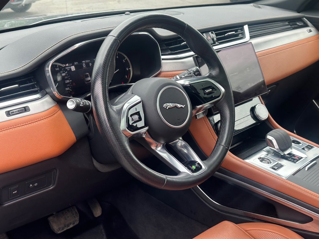 Jaguar F-PACE P400 R-Dynamic S AWD CUIR TOIT PANORAMIQUE 2023 à St-Jean-Sur-Richelieu, Québec - 20 - w1024h768px