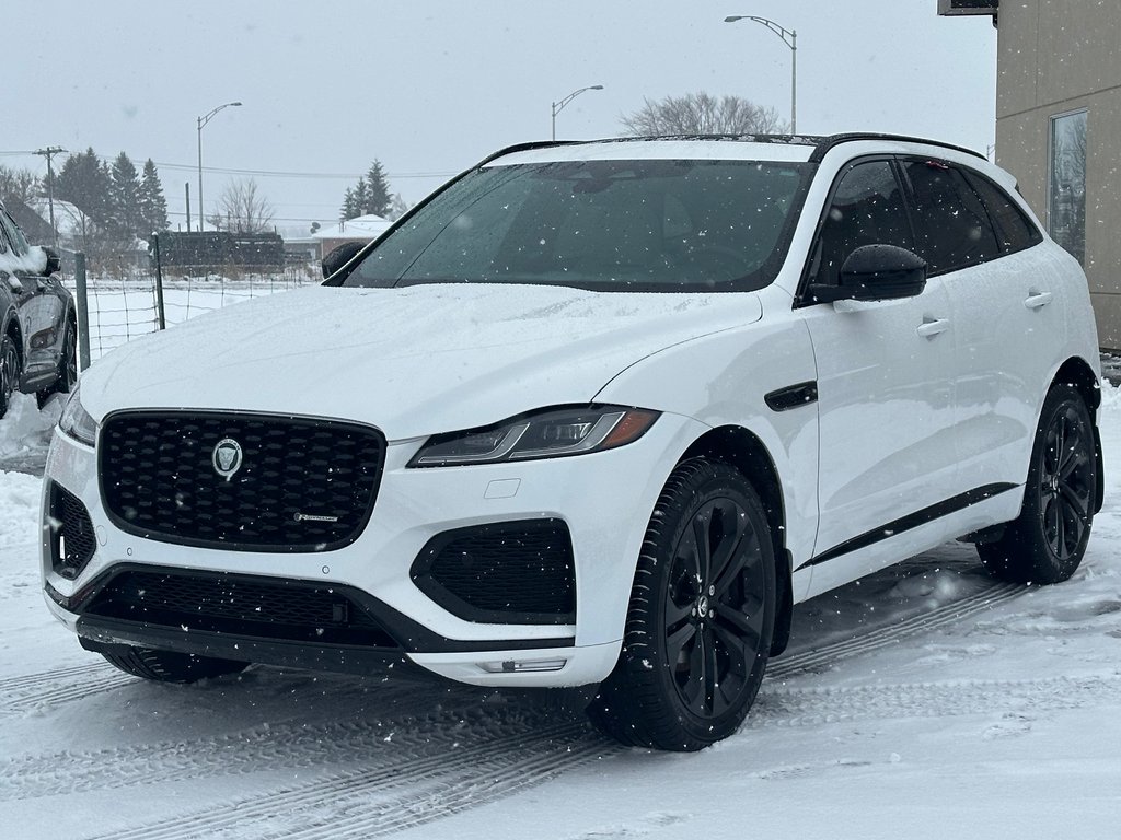Jaguar F-PACE R-Dynamic S CUIR NAVIGATION TOIT PANORAMIQUE 2024 à St-Jean-Sur-Richelieu, Québec - 11 - w1024h768px