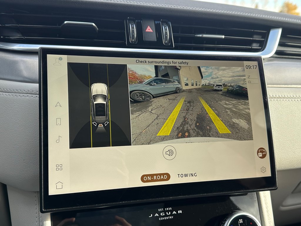 Jaguar F-PACE R-Dynamic S CUIR NAVIGATION TOIT PANORAMIQUE 2024 à St-Jean-Sur-Richelieu, Québec - 24 - w1024h768px