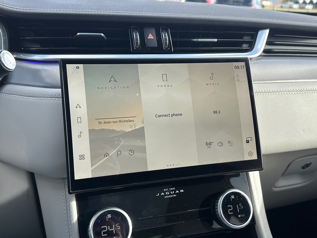 Jaguar F-PACE R-Dynamic S CUIR NAVIGATION TOIT PANORAMIQUE 2024 à St-Jean-Sur-Richelieu, Québec - 23 - w1024h768px