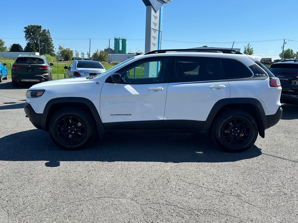 2022 Jeep Cherokee Trailhawk Elite 4x4 CUIR in St-Jean-Sur-Richelieu, Quebec - 8 - w1024h768px