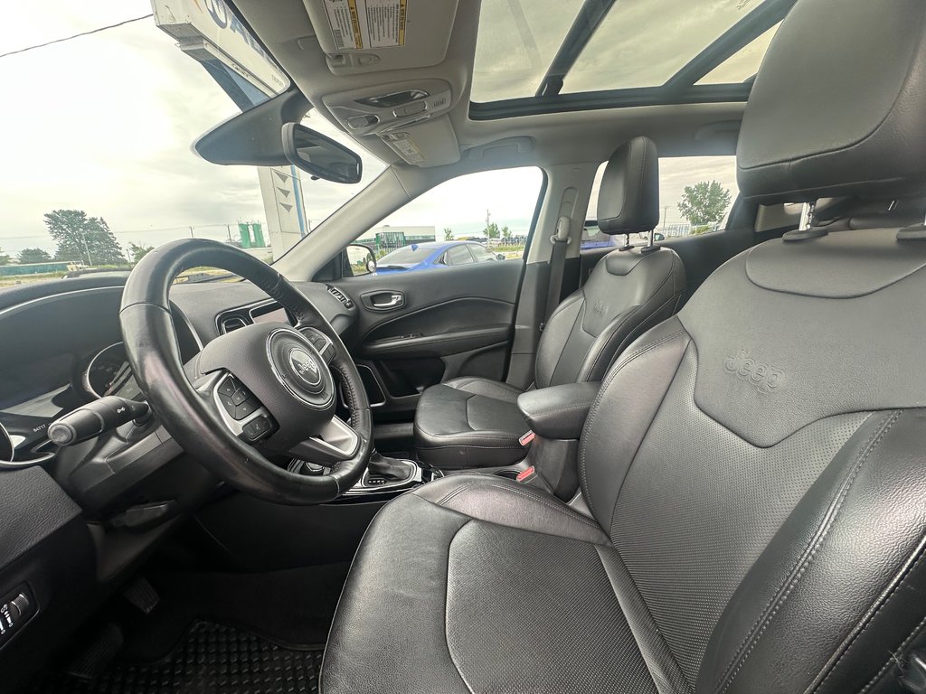 Jeep Compass Altitude CUIR TOIT PANORAMIQUE 2021 à St-Jean-Sur-Richelieu, Québec - 17 - w1024h768px