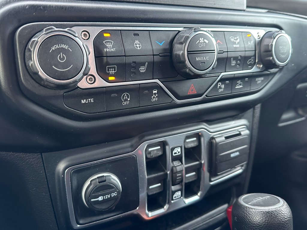 Jeep Gladiator Sport 4X4 2022 à St-Jean-Sur-Richelieu, Québec - 17 - w1024h768px