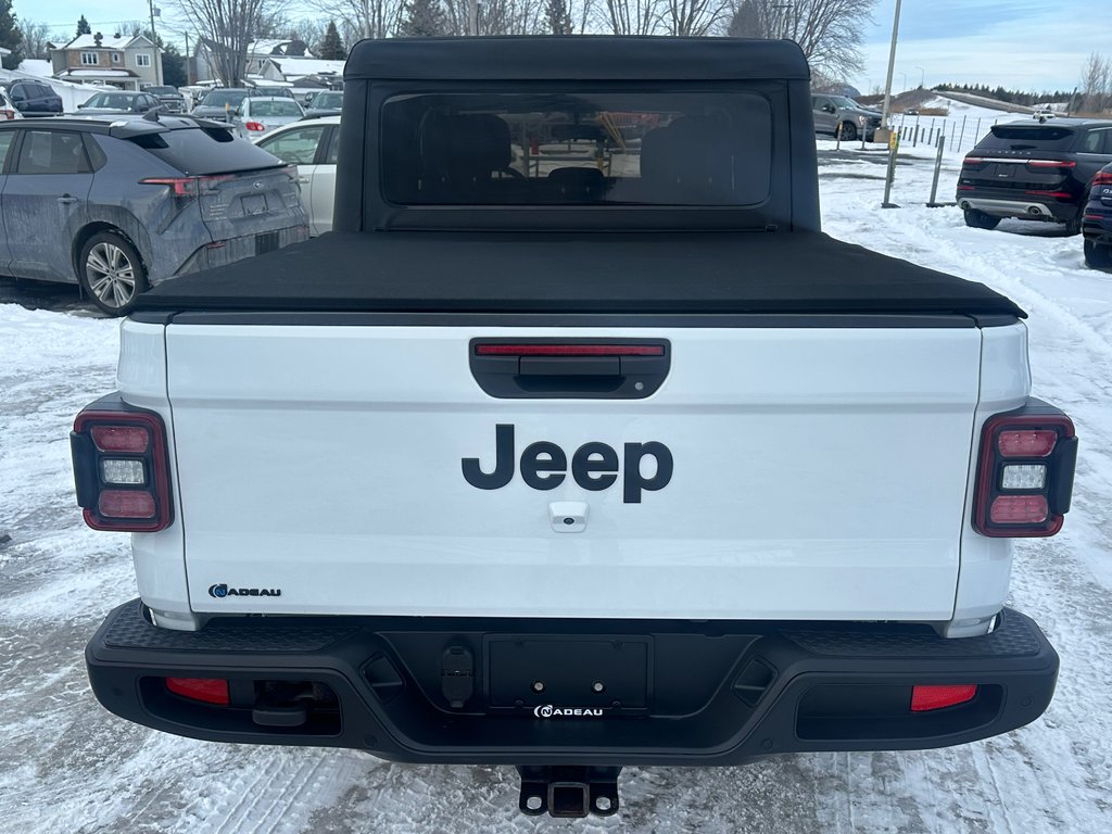 Jeep Gladiator Sport 4X4 2022 à St-Jean-Sur-Richelieu, Québec - 8 - w1024h768px