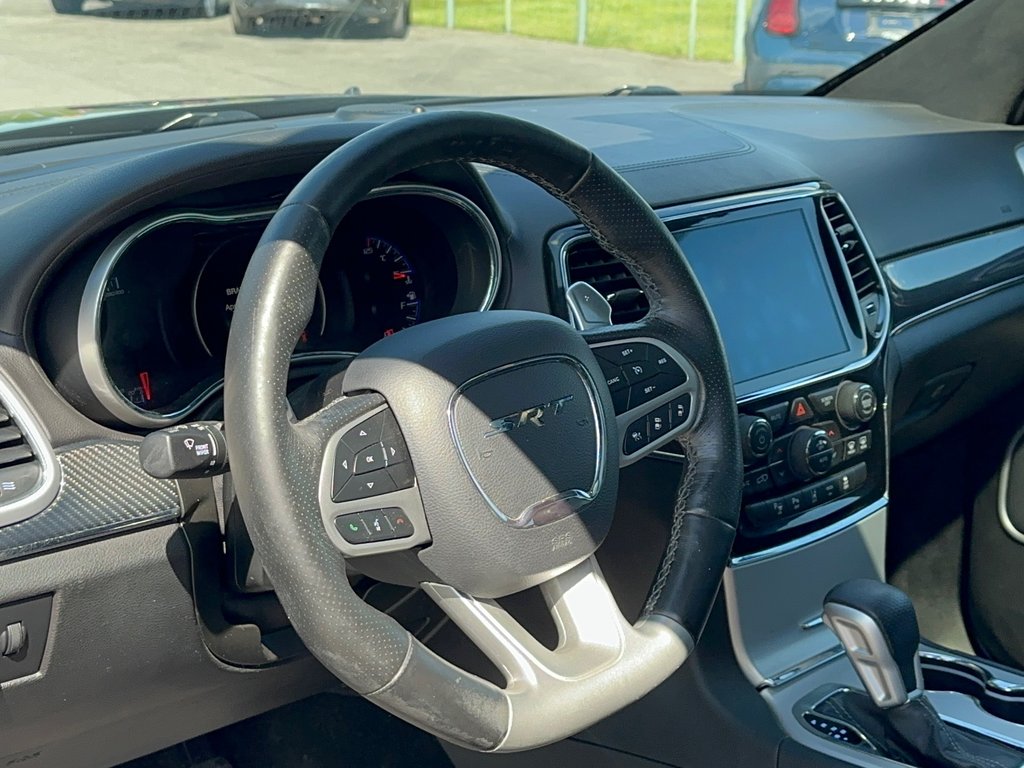 Jeep Grand Cherokee SRT CUIR TOIT PANORAMIQUE NAVIGATION 2020 à St-Jean-Sur-Richelieu, Québec - 15 - w1024h768px