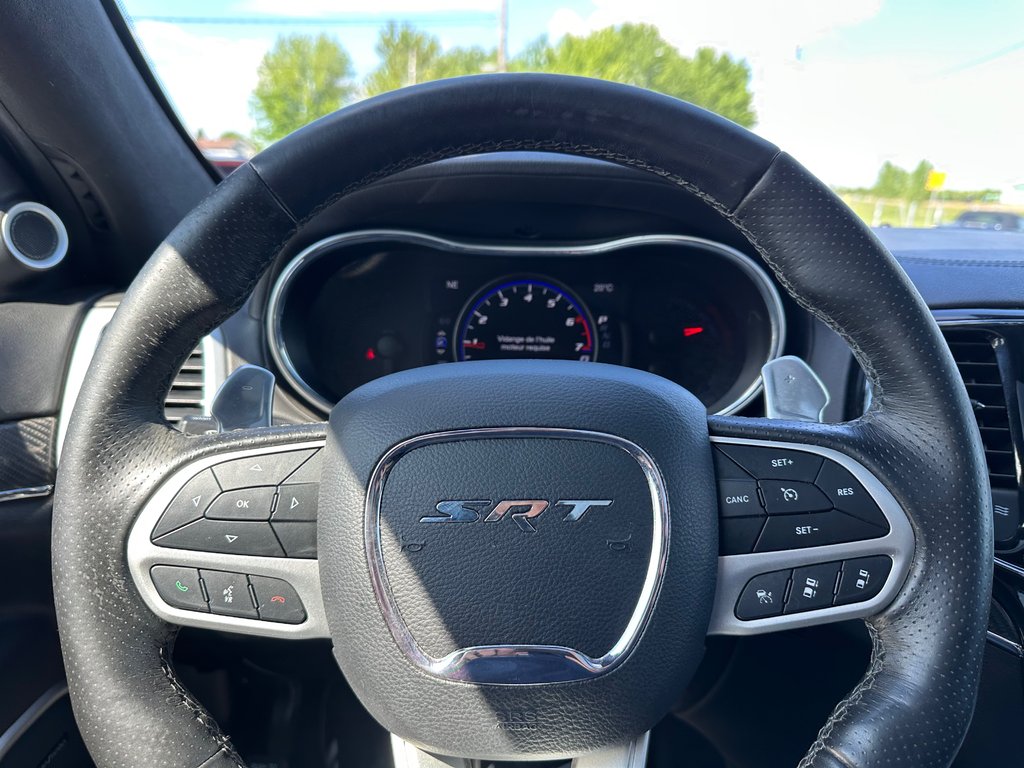 Jeep Grand Cherokee SRT CUIR TOIT PANORAMIQUE NAVIGATION 2020 à St-Jean-Sur-Richelieu, Québec - 19 - w1024h768px