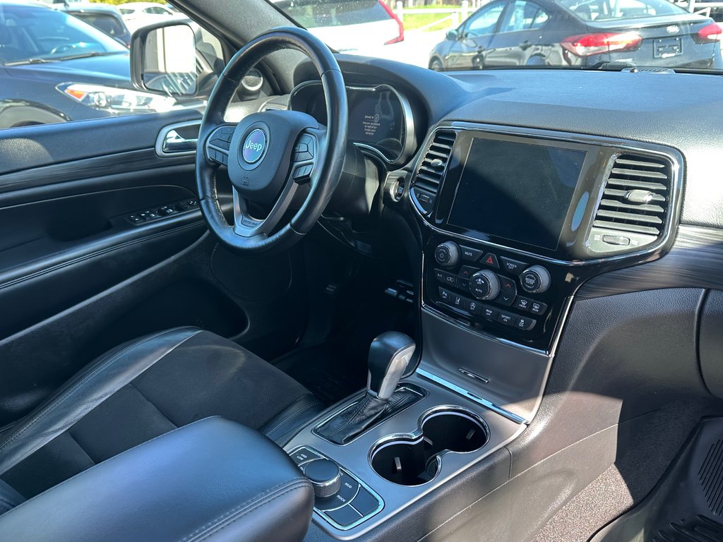2021 Jeep Grand Cherokee Altitude CUIR 4X4 SEULEMENT 058991 KM in St-Jean-Sur-Richelieu, Quebec - 3 - w1024h768px