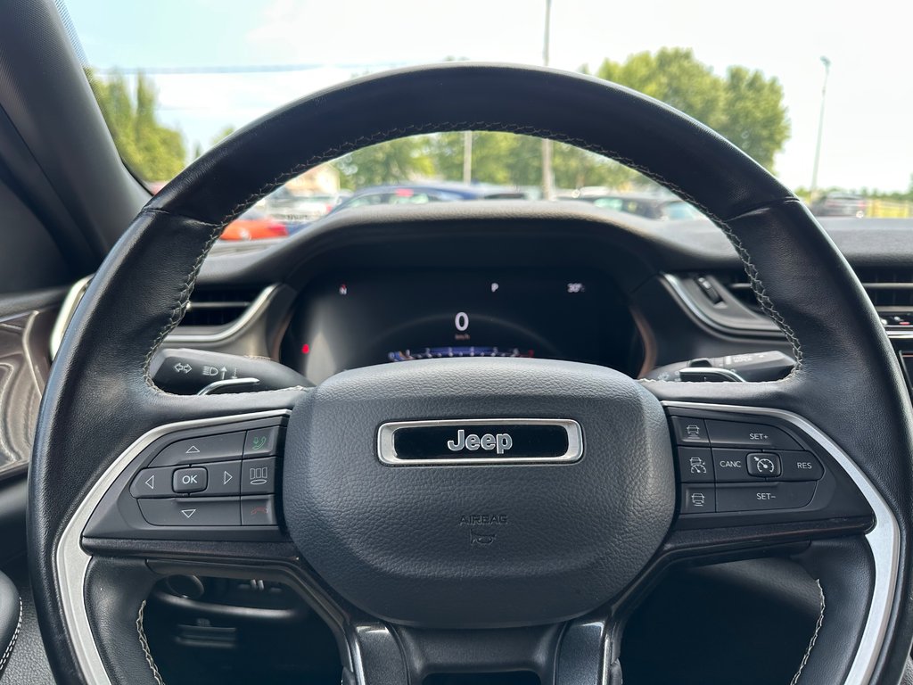 2022 Jeep Grand Cherokee Altitude CUIR SEULEMENT 052836 KM in St-Jean-Sur-Richelieu, Quebec - 16 - w1024h768px
