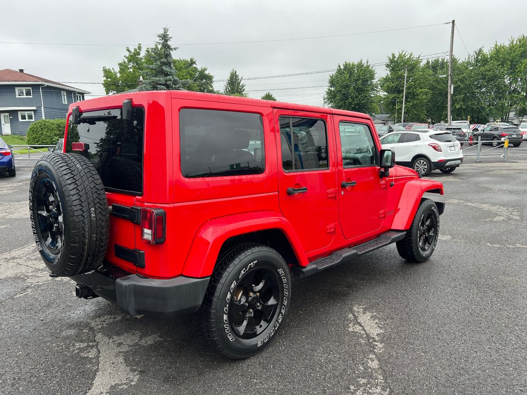 Wrangler Unlimited Altitude 4x4 2 TOIT CUIR NAVI 2015 à St-Jean-Sur-Richelieu, Québec - 7 - w1024h768px