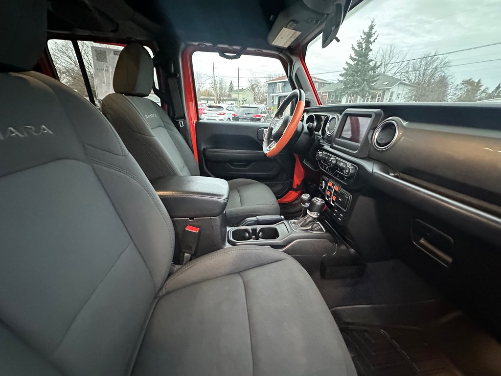 2019 Jeep Wrangler Unlimited Sahara 4X4 SEULEMENT  087695 KM in St-Jean-Sur-Richelieu, Quebec - 11 - w1024h768px