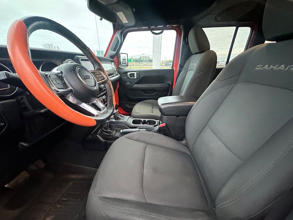 2019 Jeep Wrangler Unlimited Sahara 4X4 SEULEMENT  087695 KM in St-Jean-Sur-Richelieu, Quebec - 17 - w1024h768px