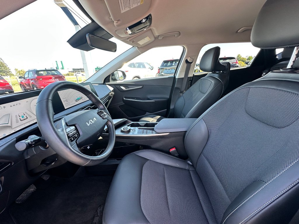 Kia EV6 LAND AWD CUIR NAVIGATION CRUISE ADAPTATIF 2024 à St-Jean-Sur-Richelieu, Québec - 13 - w1024h768px