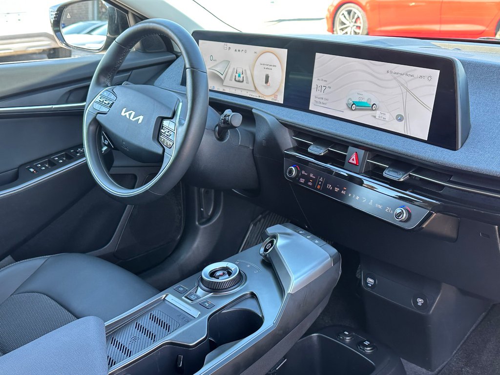 Kia EV6 LAND AWD CUIR NAVIGATION CRUISE ADAPTATIF 2024 à St-Jean-Sur-Richelieu, Québec - 3 - w1024h768px