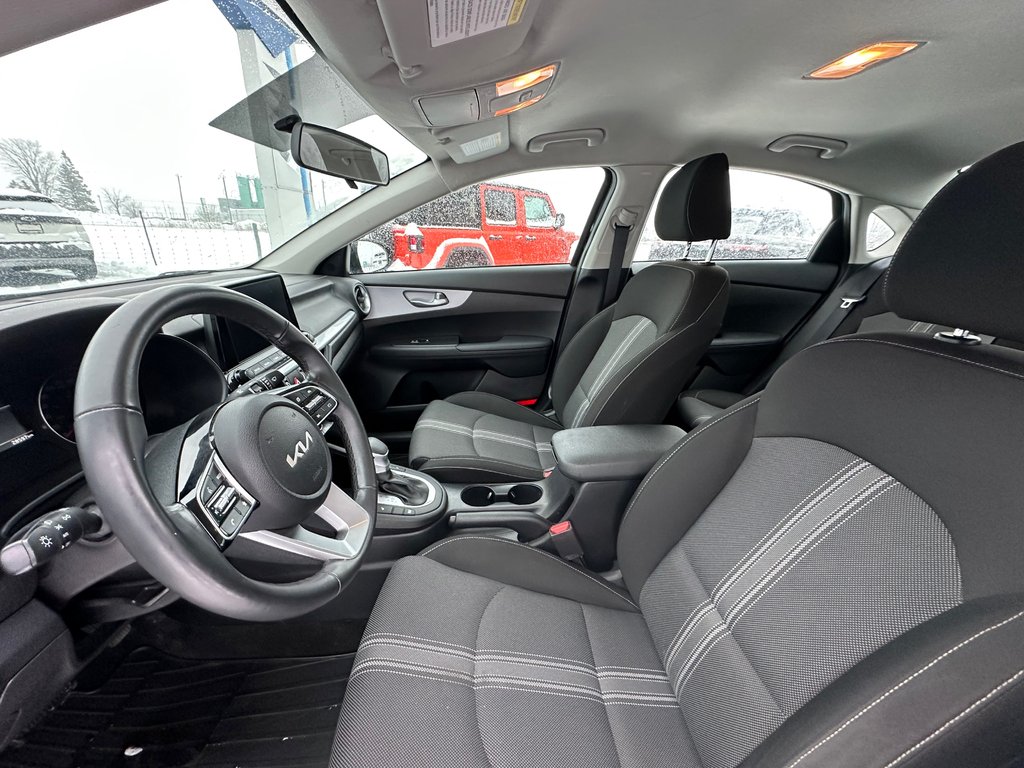 Kia Forte LX SEULEMENT 028597 KM 2024 à St-Jean-Sur-Richelieu, Québec - 15 - w1024h768px