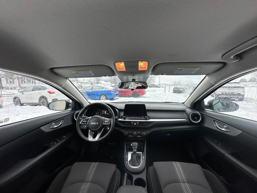 Kia Forte LX SEULEMENT 028597 KM 2024 à St-Jean-Sur-Richelieu, Québec - 12 - w1024h768px