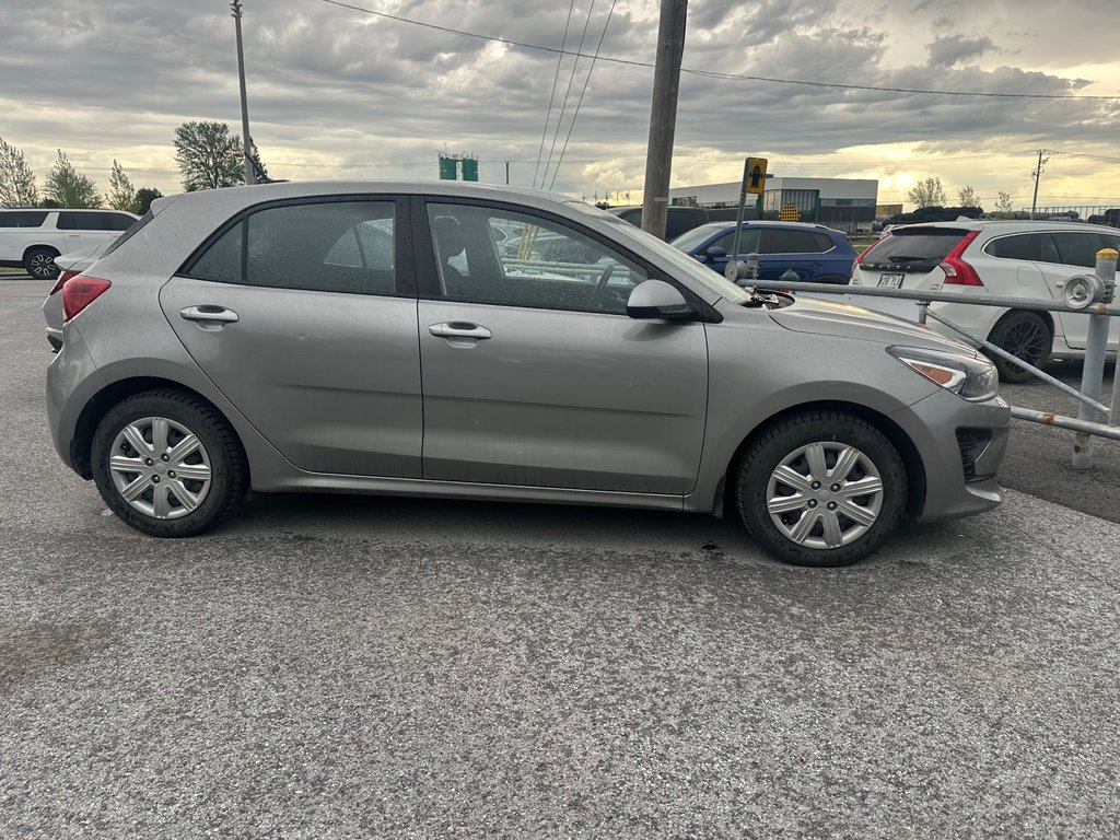 Kia Rio 5-door SIEGES CHAUFFANTS BLUETOOTH SEULEMENT 058736 KM 2021 à St-Jean-Sur-Richelieu, Québec - 8 - w1024h768px