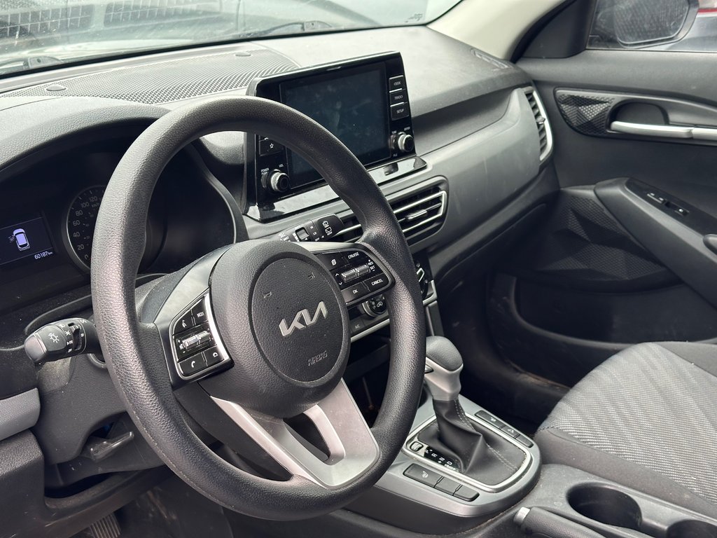 2023 Kia Seltos LX SIEGES CHAUFFANTS APPLE CARPLAY ANDROID AUTO in St-Jean-Sur-Richelieu, Quebec - 3 - w1024h768px