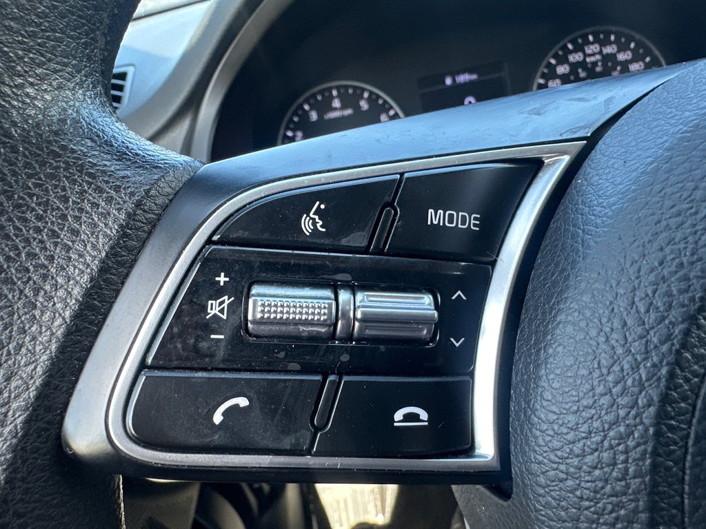 Kia Seltos LX SIEGES CHAUFFANTS APPLE CARPLAY ANDROID AUTO 2023 à St-Jean-Sur-Richelieu, Québec - 18 - w1024h768px