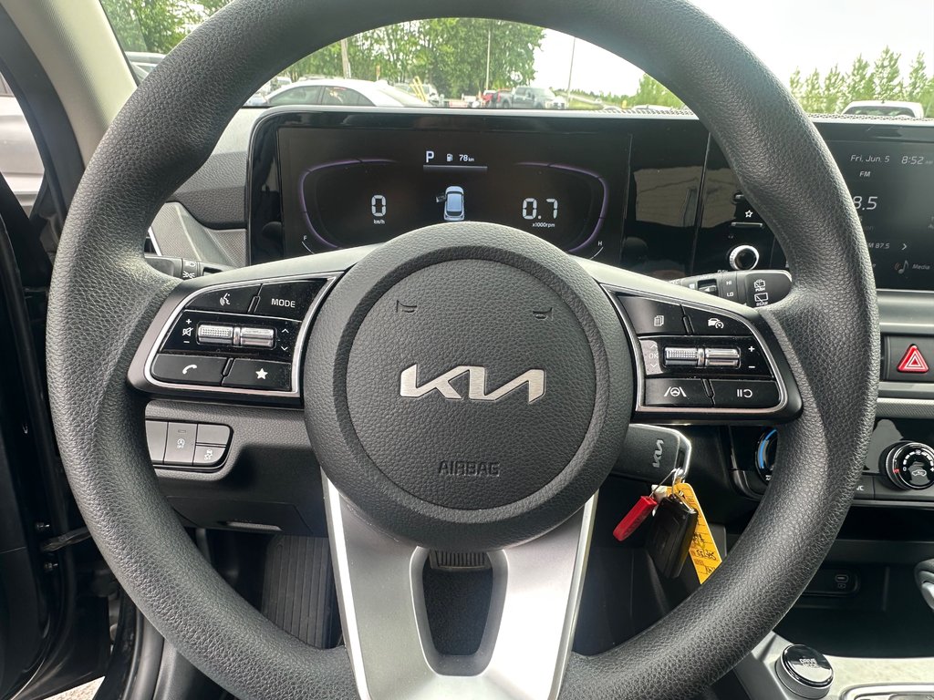 2024 Kia Seltos LX AWD SELEMENT 037978 KM in St-Jean-Sur-Richelieu, Quebec - 3 - w1024h768px