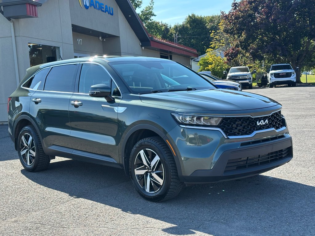 2022 Kia Sorento LX AWD 7 PASSAGERS SEULEMENT 047625 KM in St-Jean-Sur-Richelieu, Quebec - 1 - w1024h768px