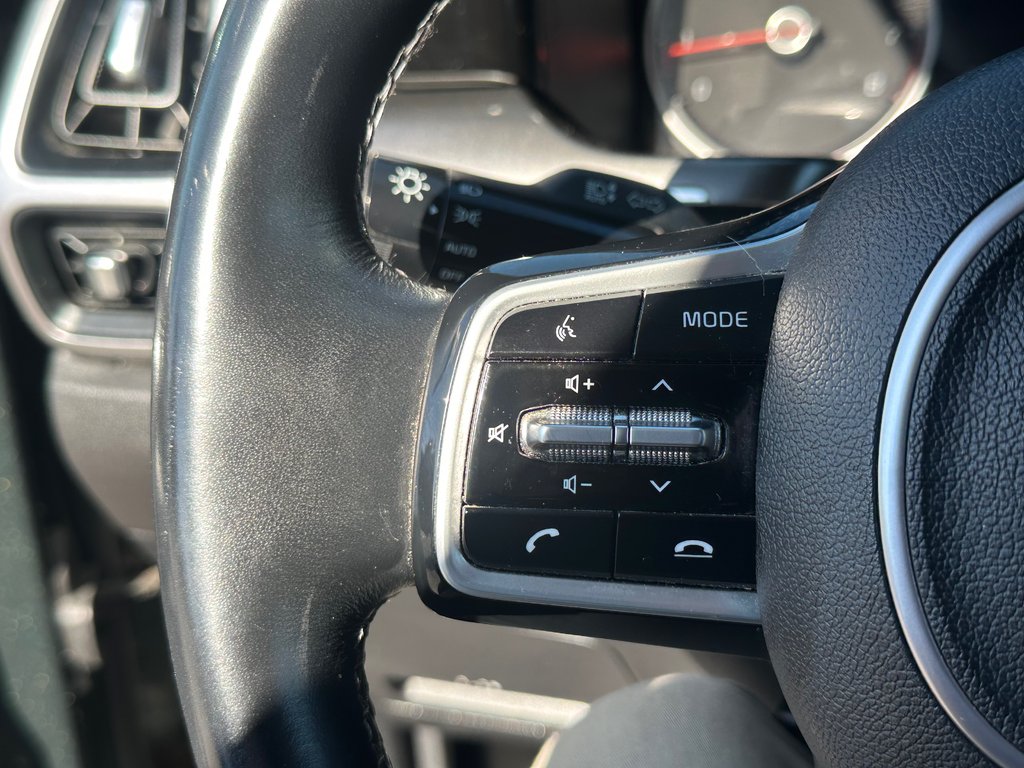 2022 Kia Sorento LX AWD 7 PASSAGERS SEULEMENT 047625 KM in St-Jean-Sur-Richelieu, Quebec - 25 - w1024h768px