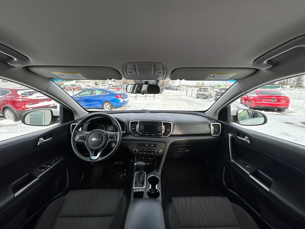 2017 Kia Sportage LX AWD SIEGES CHAUFFANTS in St-Jean-Sur-Richelieu, Quebec - 13 - w1024h768px