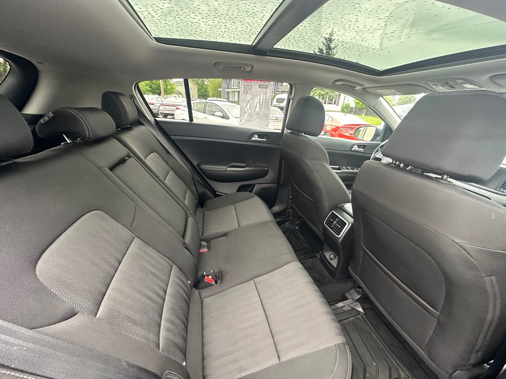 2020 Kia Sportage EX AWD TOIT PANORAMIQUE in St-Jean-Sur-Richelieu, Quebec - 13 - w1024h768px