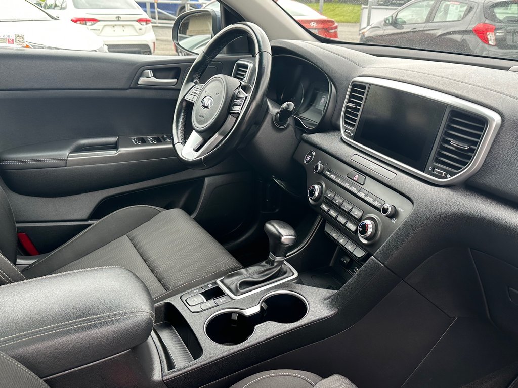 2020 Kia Sportage EX AWD TOIT PANORAMIQUE in St-Jean-Sur-Richelieu, Quebec - 3 - w1024h768px