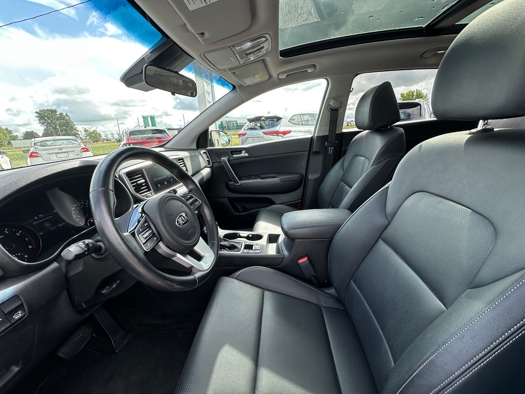 2021 Kia Sportage EX-S AWD CUIR TOIT PANO ANGLES MORTS in St-Jean-Sur-Richelieu, Quebec - 18 - w1024h768px