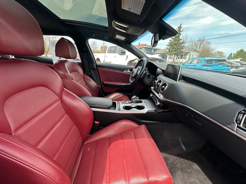 2021 Kia Stinger GT Limited CUIR NAVIGATION SEULEMENT 068421 KM in St-Jean-Sur-Richelieu, Quebec - 14 - w1024h768px