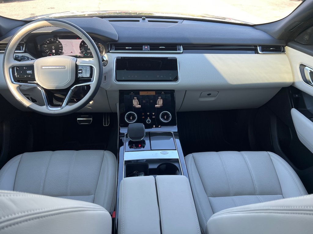 2023  Range Rover Velar R-Dynamic S 4x4 NAVI TOIT PANO in St-Jean-Sur-Richelieu, Quebec - 3 - w1024h768px