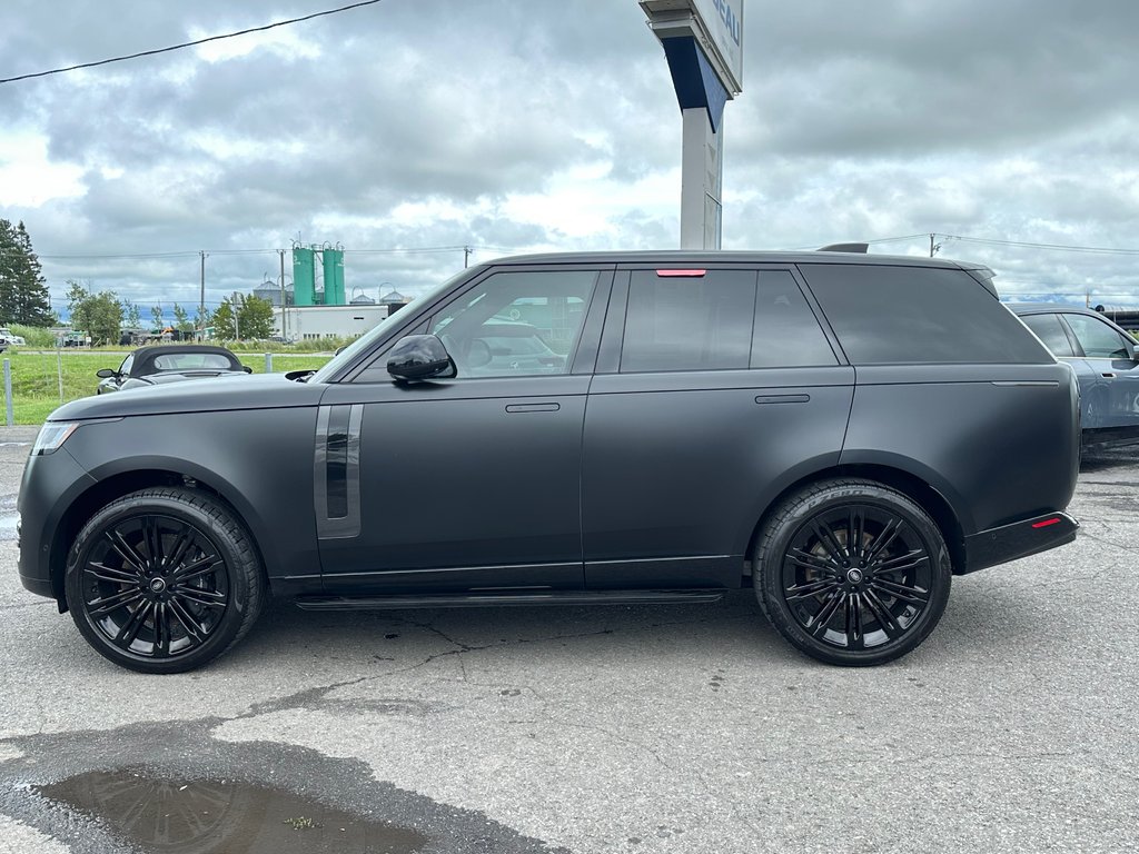 2024 Land Rover Range Rover SE P530 4X4 V8 4.4L  ROUE 23''  ADAPT CRUISE in St-Jean-Sur-Richelieu, Quebec - 3 - w1024h768px