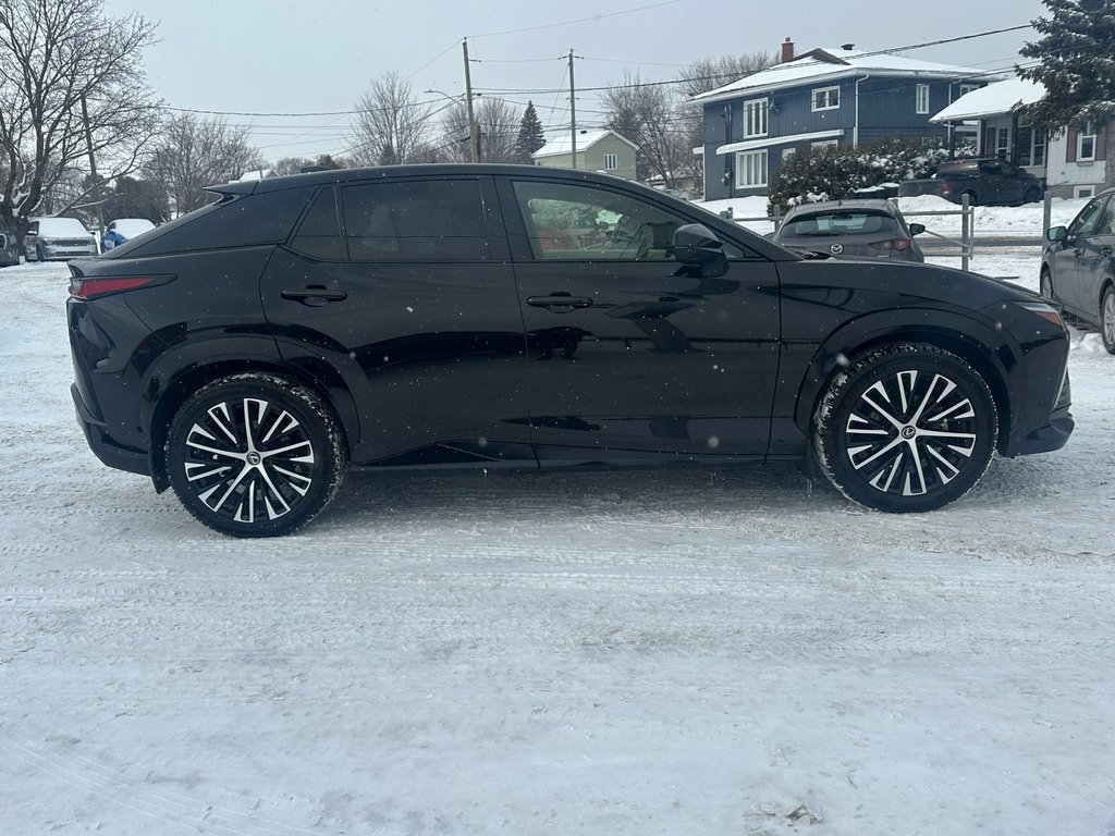 Lexus RZ 450e PREMIUM AWD SEULEMENT 016802 KM 2023 à St-Jean-Sur-Richelieu, Québec - 11 - w1024h768px