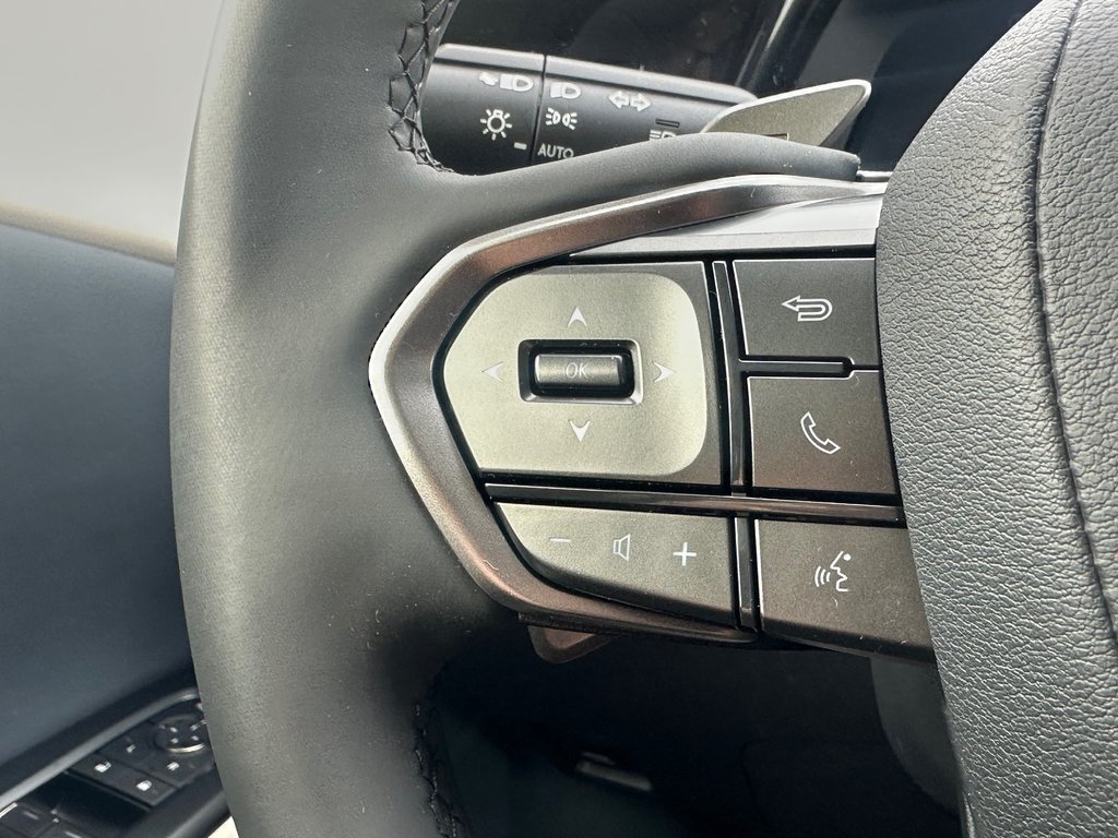 Lexus RZ 450e PREMIUM AWD SEULEMENT 016802 KM 2023 à St-Jean-Sur-Richelieu, Québec - 20 - w1024h768px