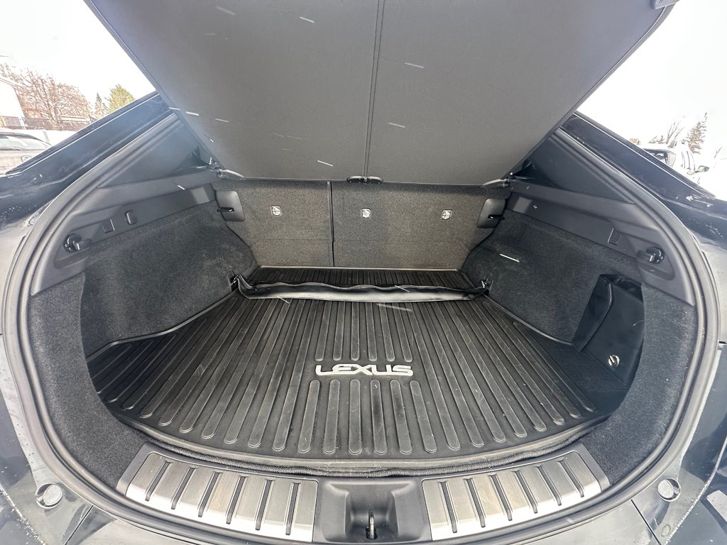 Lexus RZ 450e PREMIUM AWD SEULEMENT 016802 KM 2023 à St-Jean-Sur-Richelieu, Québec - 15 - w1024h768px
