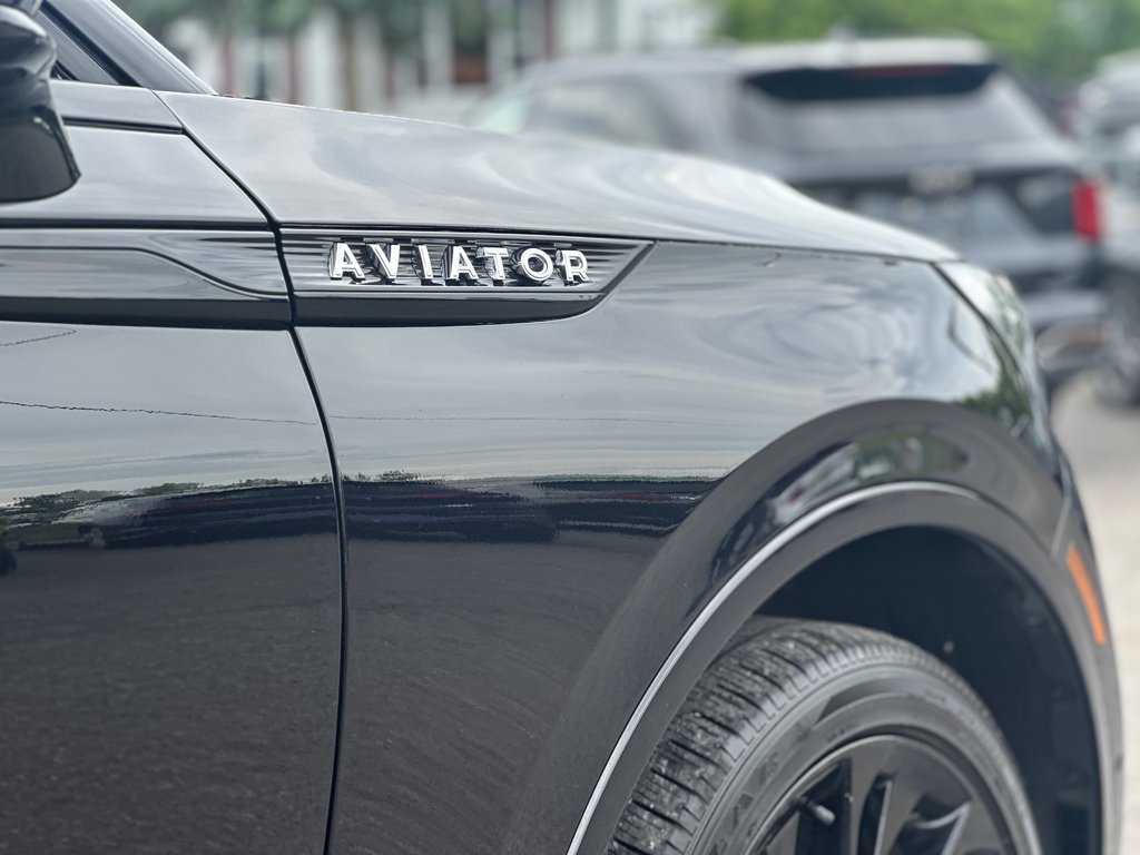 2023 Lincoln Aviator Reserve AWD 6 PASSEGERS CUIR TOIT PANORAMIQUE in St-Jean-Sur-Richelieu, Quebec - 12 - w1024h768px
