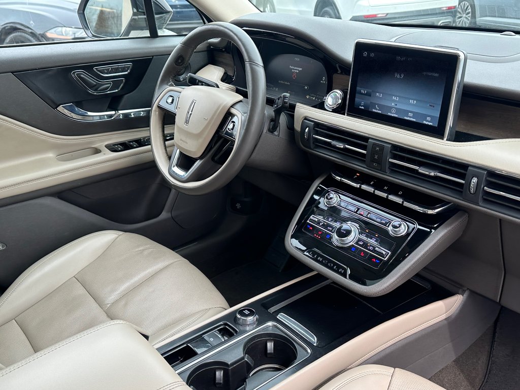 2021 Lincoln Corsair Reserve AWD CUIR TOIT PANORAMIQUE in St-Jean-Sur-Richelieu, Quebec - 3 - w1024h768px