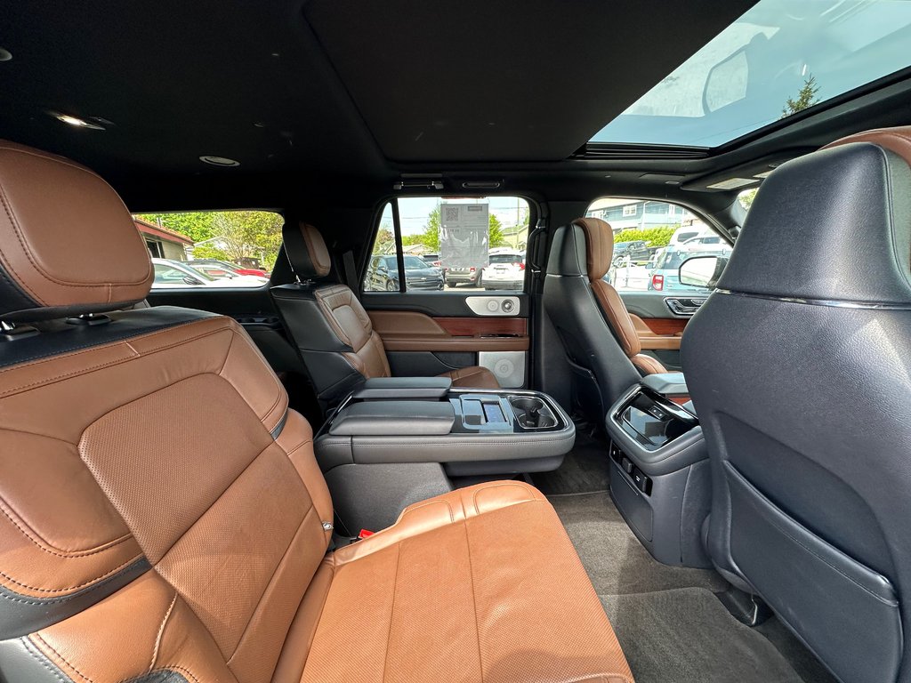 Lincoln Navigator L Reserve 7 PASSAGERS 4X4 CUIR TOIT PANORAMIQUE 2022 à St-Jean-Sur-Richelieu, Québec - 13 - w1024h768px