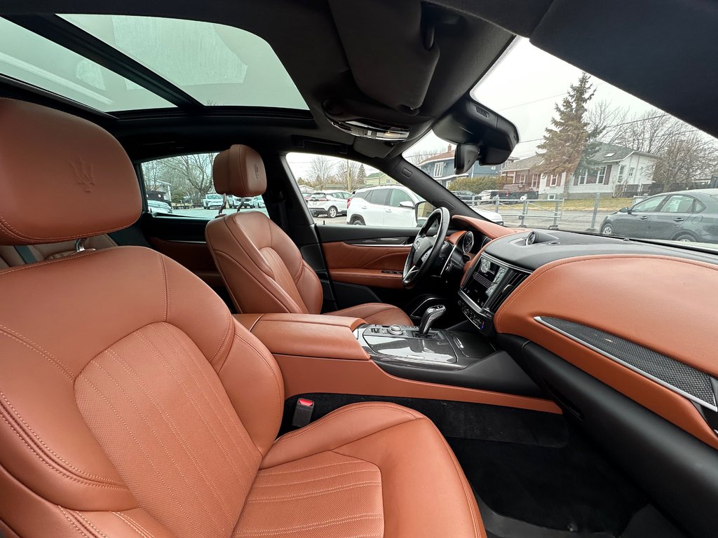 2021 Maserati Levante S GranLusso AWD in St-Jean-Sur-Richelieu, Quebec - 14 - w1024h768px