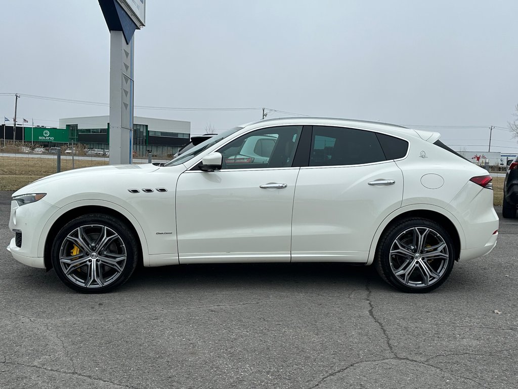 2021 Maserati Levante S GranLusso AWD in St-Jean-Sur-Richelieu, Quebec - 9 - w1024h768px