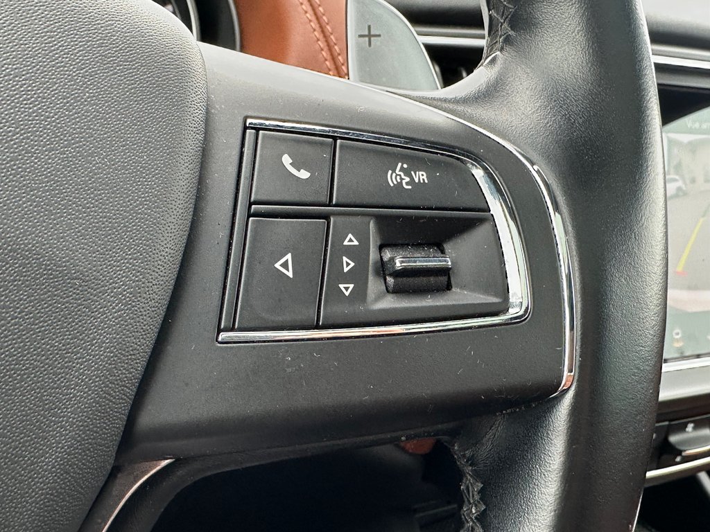2021 Maserati Levante S GranLusso AWD in St-Jean-Sur-Richelieu, Quebec - 27 - w1024h768px