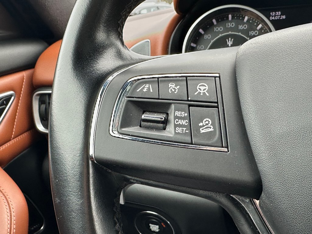 2021 Maserati Levante S GranLusso AWD in St-Jean-Sur-Richelieu, Quebec - 26 - w1024h768px