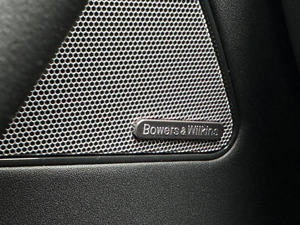 2023 Maserati Levante Trofeo AWD V8 FERRARI MODE CORSA in St-Jean-Sur-Richelieu, Quebec - 28 - w1024h768px