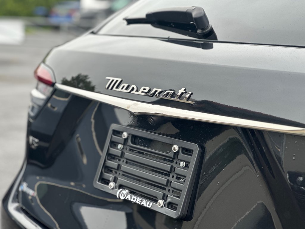 2023 Maserati Levante Trofeo AWD V8 FERRARI MODE CORSA in St-Jean-Sur-Richelieu, Quebec - 10 - w1024h768px